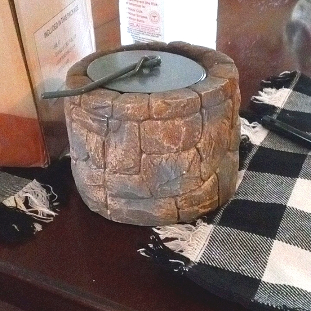 Tabletop fire pit